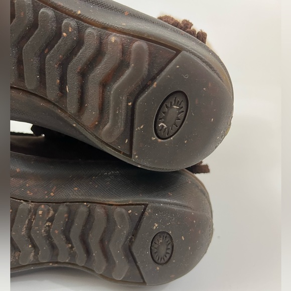 UGG Shoreline 5752 Women Size 5 Brown Leather Sheepskin Winter Boots - Picture 10 of 12